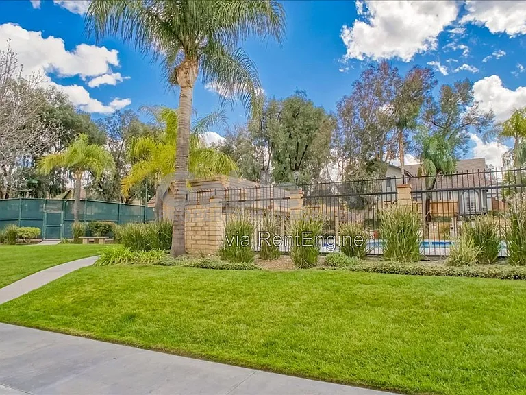 26848 Hummingbird Cir — Photo 27