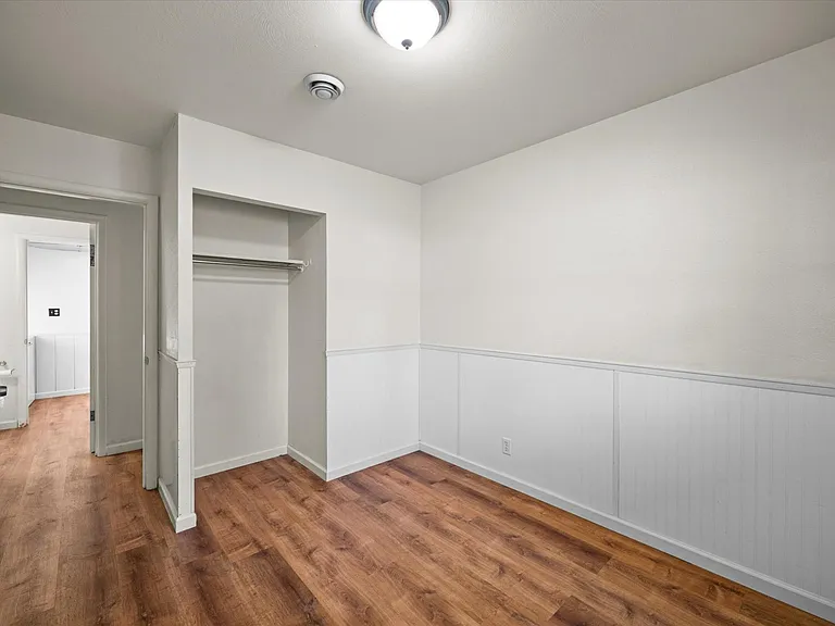 6040 Graystone Dr — Photo 19