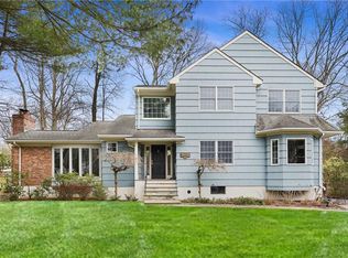 17 Eagles Blf, Rye Brook, NY 10573