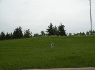 211 Glacial Ter #6, Ripon, WI 54971