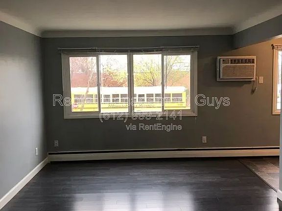 3rd image of 1757 Thomas Ave W #9