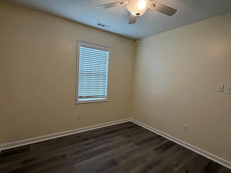 208 Parnell Rd — Photo 24