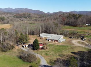 30 Alexander Ave, Blairsville, GA 30512