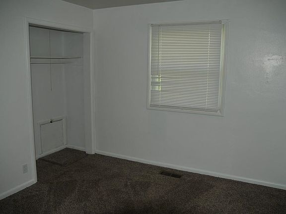 5th image of 115 N 6th St