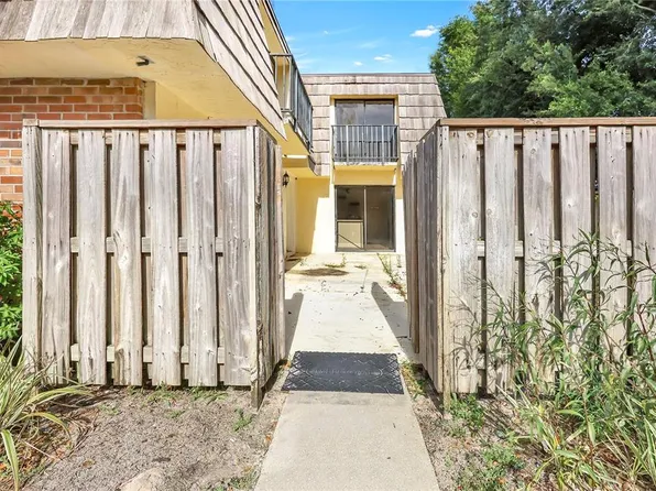 2937 Poplar Ave, Leesburg, FL 34748