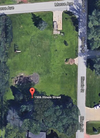 2nd image of 1506 Illinois St