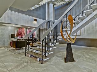 230 Huntington Close NE, Calgary, AB T2K 5X9