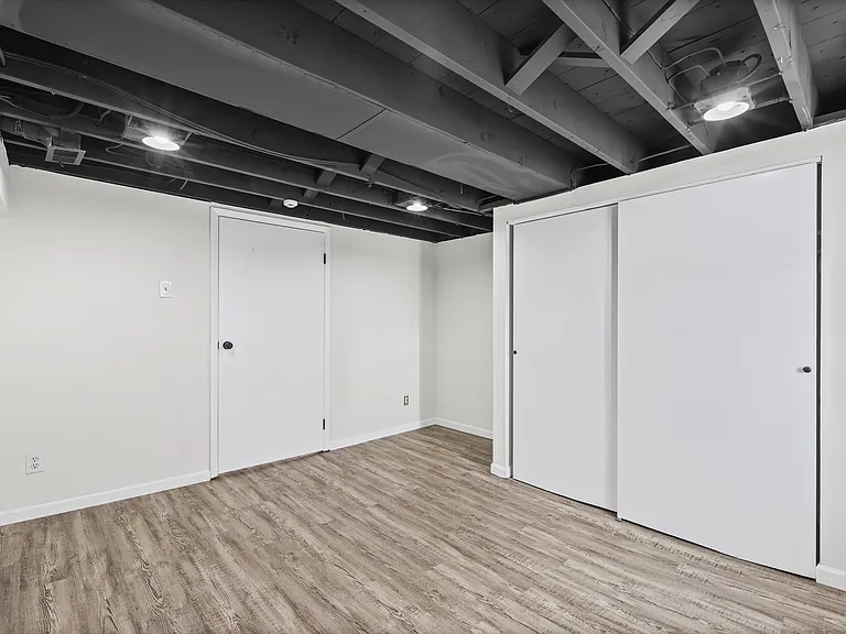 10325 Lookaway Dr — Photo 31