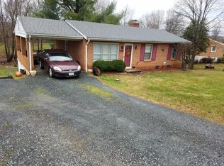 380 Westview Cir, Lynchburg, VA 24504