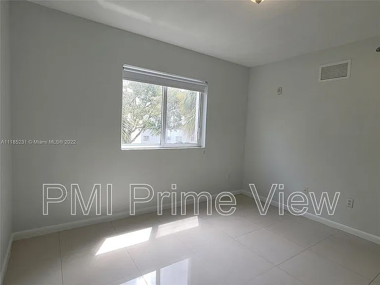 11060 SW 196th St #208 — Photo 19