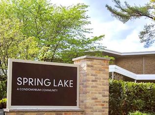 7515 Spring Lake Dr APT C1, Bethesda, MD 20817