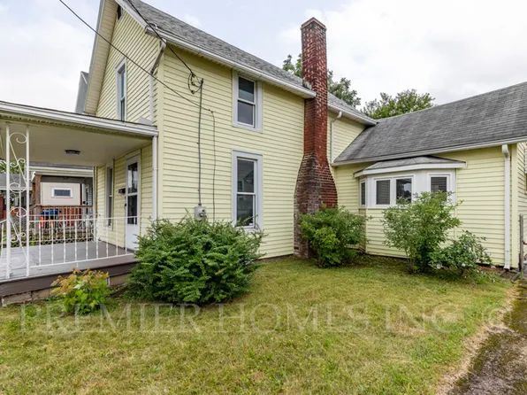 908 7th St NE, Canton, OH 44704