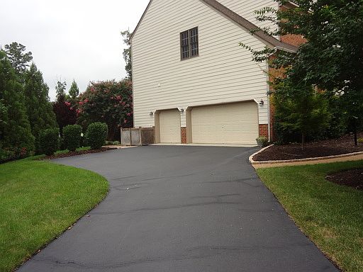 2nd image of 4508 Country Lake Pl