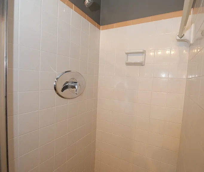 3535 Roswell Rd NE #F2 — Photo 15