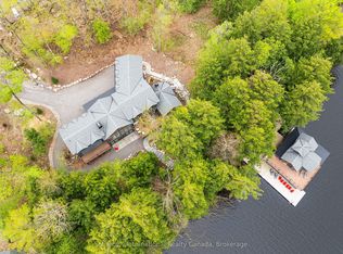 1316 E Bay Rd #4A, Muskoka Lakes, ON P0C1M0