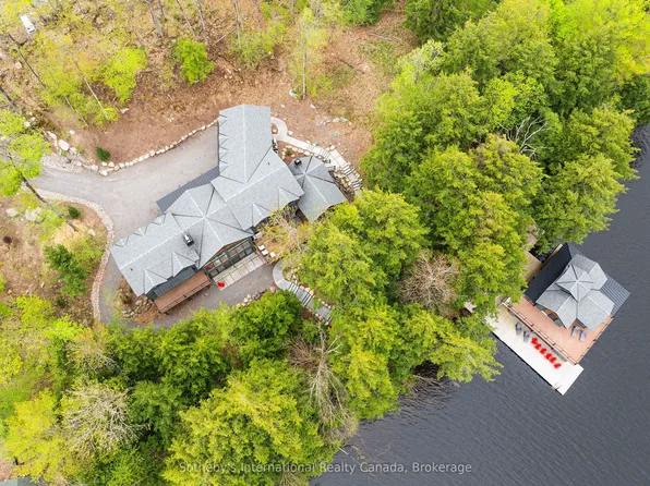 1316 E Bay Rd #4A, Muskoka Lakes, ON P0C 1M0