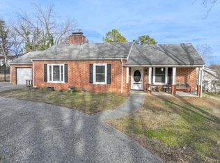 103 9th St, Clarksville, VA 23927