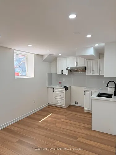 18 Golden Springs Dr Photo 1