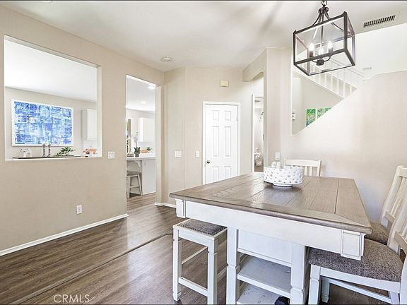 4th image of 10 Bluff Cove Dr