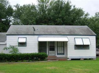 3920 Brinkman Dr, Port Arthur, TX 77642