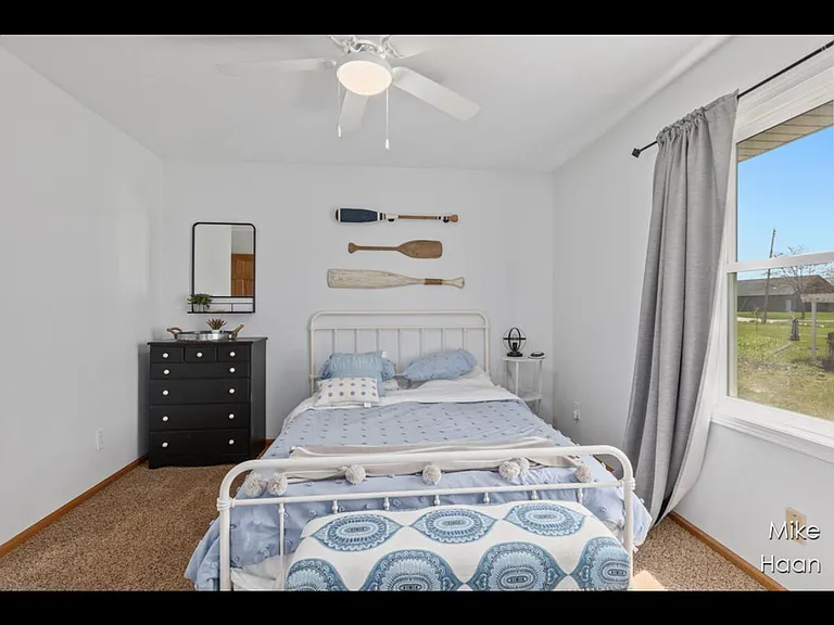 13545 Armitage Dr — Photo 4