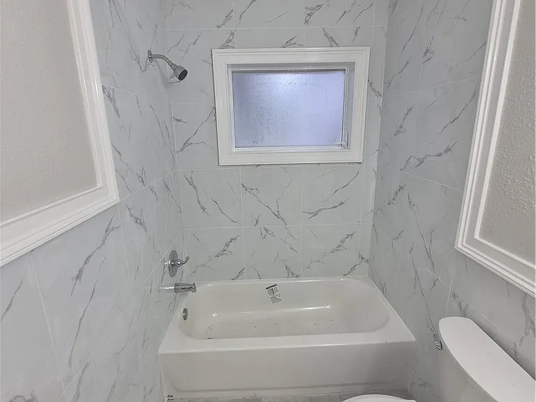15 N Washington St — Photo 13