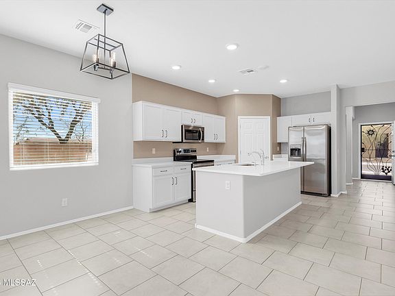 5th image of 12451 W Reyher Farms Loop