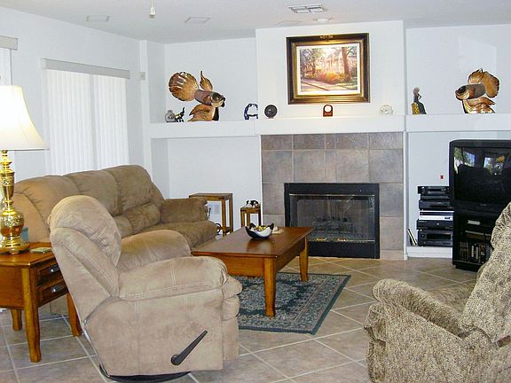 5th image of 1584 Deer Meadow Dr