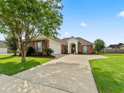 2070 High Point Dr, Zachary, LA, 70791