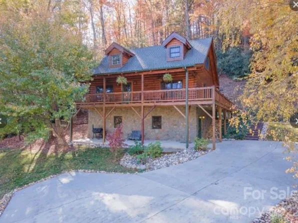 3925 Austin Valley Dr, Lenoir, NC 28645