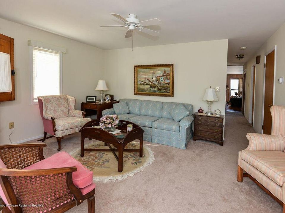 15 Kerr Ave Lavallette NJ Zillow