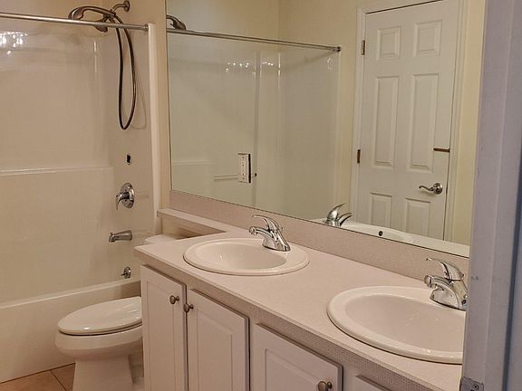 5th image of 86 Legacy Cir