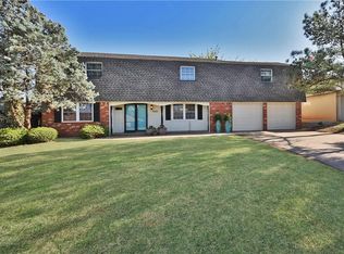 5820 NW 72nd St, Warr Acres, OK 73132