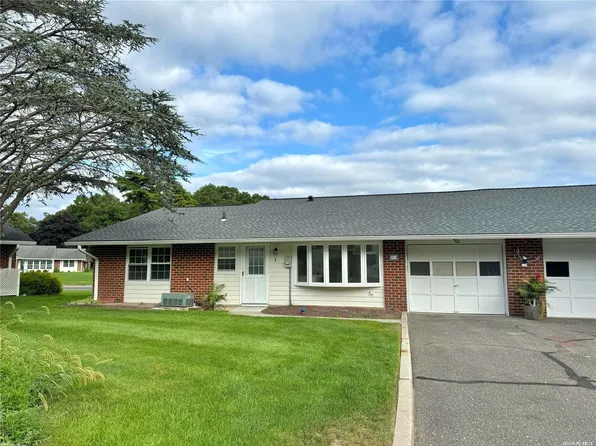 57 Aylesbury Court #B, Ridge, NY 11961