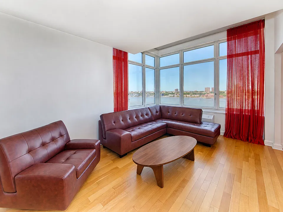 80 Riverside Blvd #19C