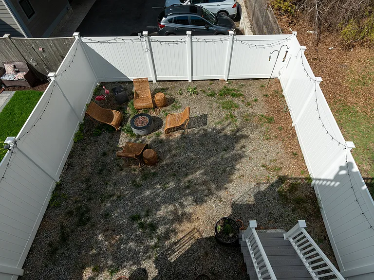 201 Byron St #2 — Photo 21