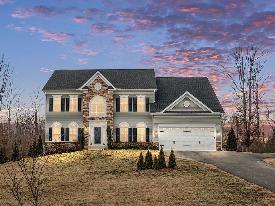 1st image of 1655 Roberts Run Rd