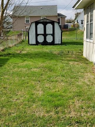4th image of 1325 Willow St