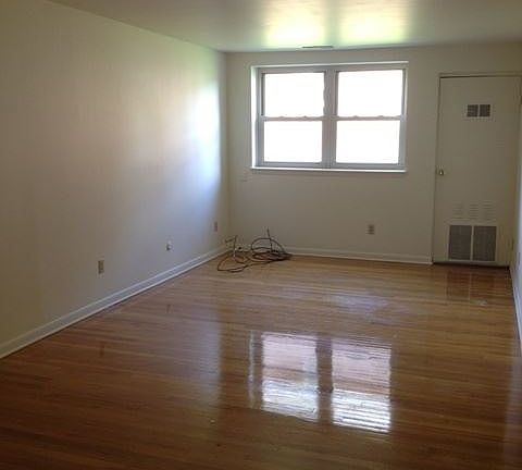 2nd image of 199 S Allen St APT 2-3