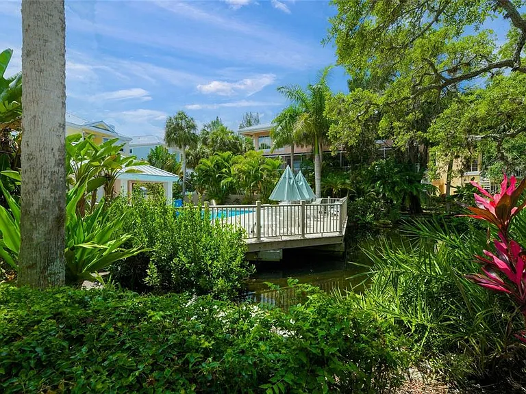 3954 Hamilton Club Cir #14 — Photo 47