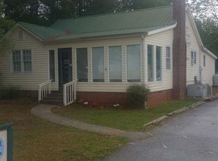 881 Double Bridge Rd, Boiling Springs, SC 29316