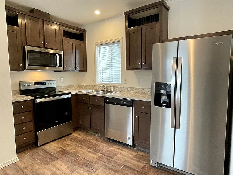 415 W Patterson Ave #15 — Photo 2