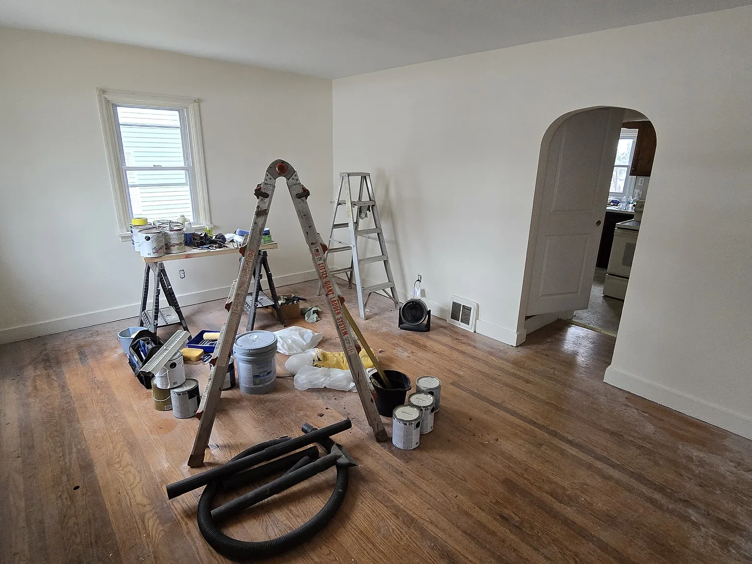3 bed, 1040 sqft, $1,695 — Photo 4