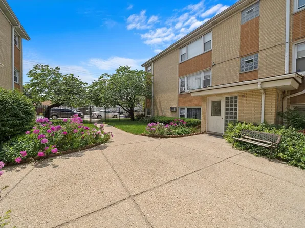 3812 W 47th St APT 2R, Chicago, IL 60632