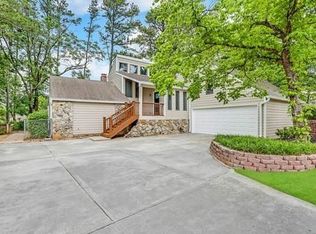 2099 Shadow Woods Pl NE, Marietta, GA 30062