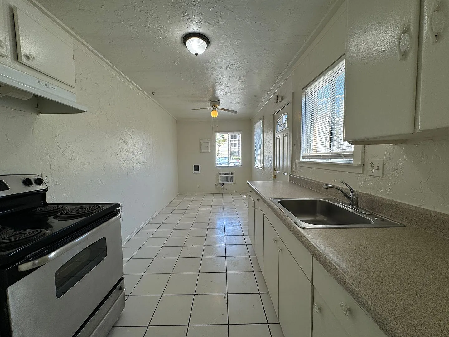 Baldwin Park — Photo 3
