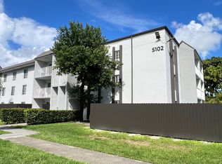 5102 NW 79th Ave APT 208, Doral, FL 33166