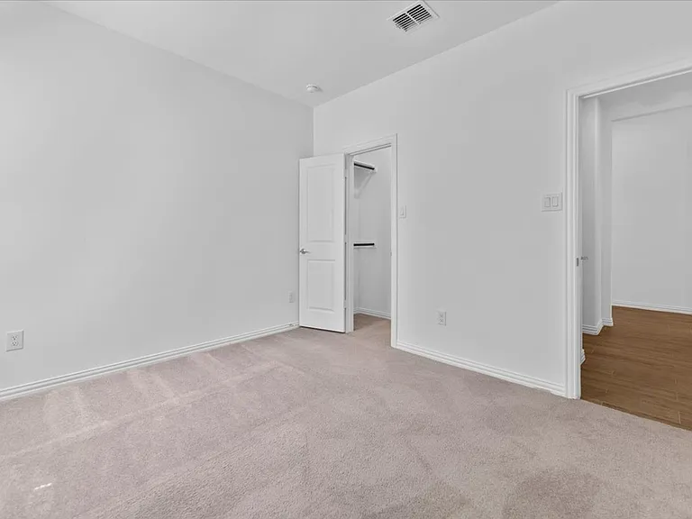 812 Morwenna Rd — Photo 28