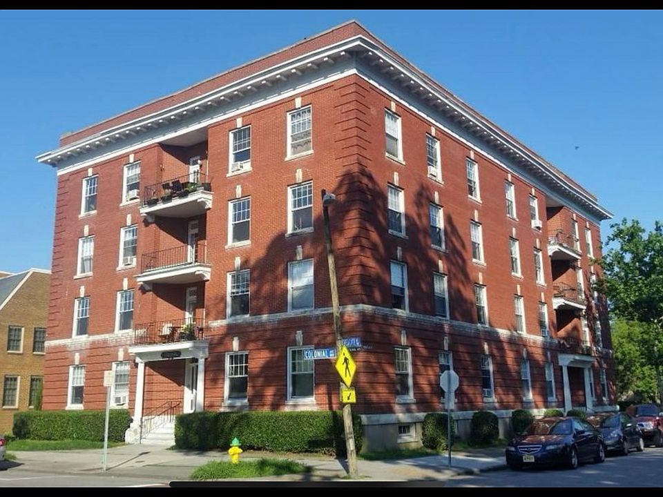 1st image of 819 Colonial Ave #4
