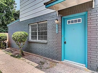 1906 Hearthstone Dr #4 — Photo 15